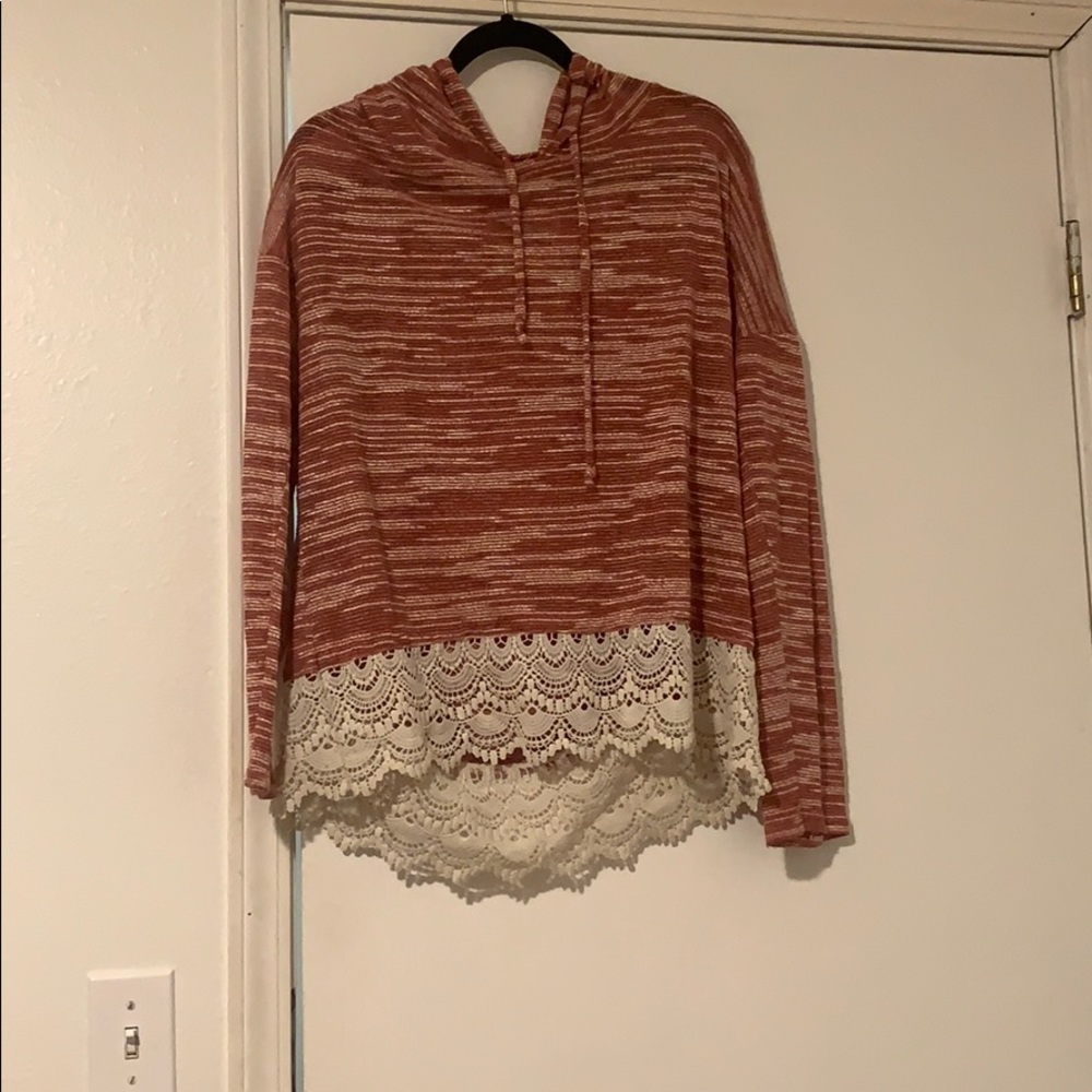 Maurices sweater